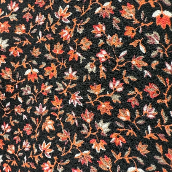 LOFT Red and Black Patterned Shirt - Picture 3 of 4